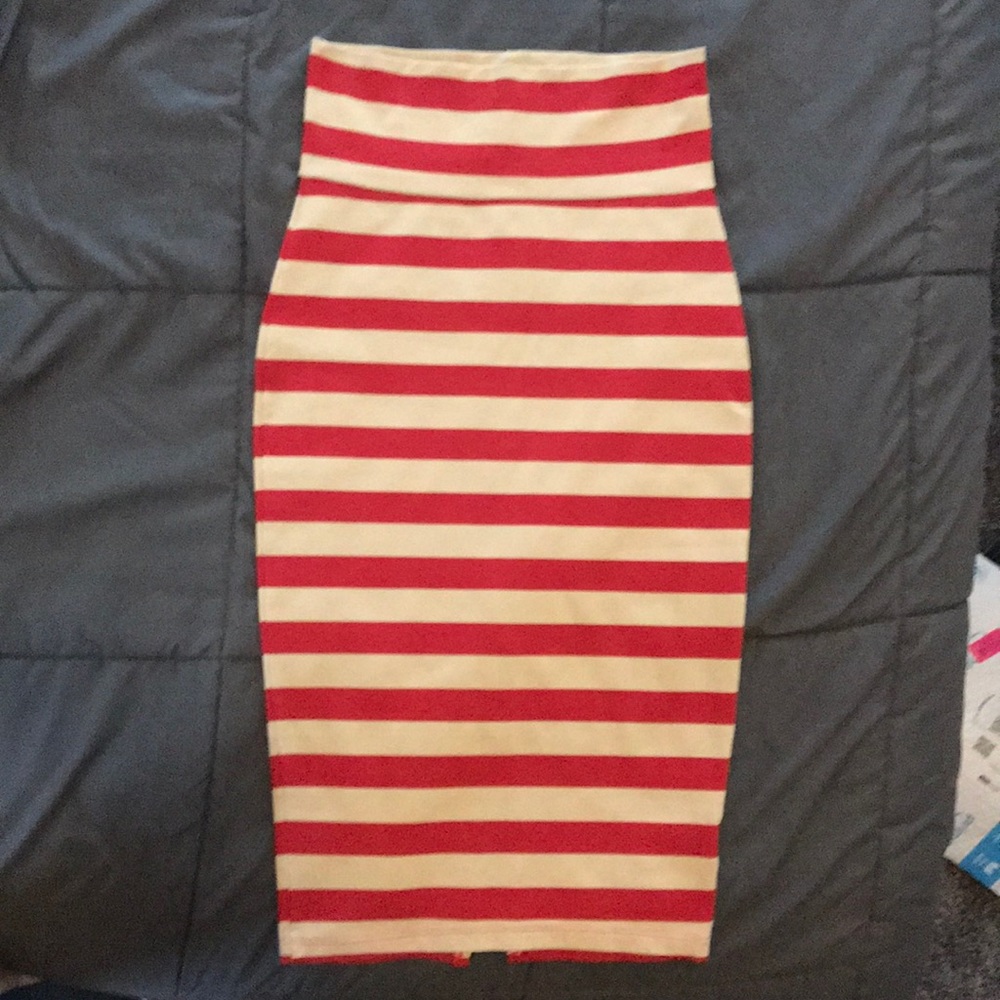 Bebe pencil skirt